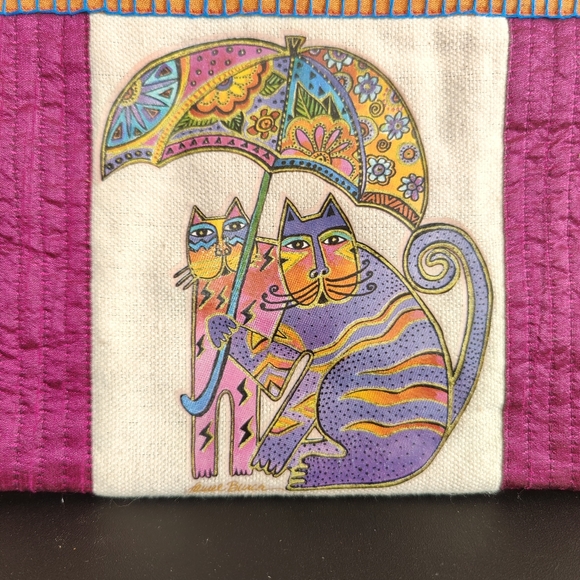 Laurel Burch Purse Handbag with Cats & Umbrella. Snap closure. Magenta Orange - Picture 2 of 4